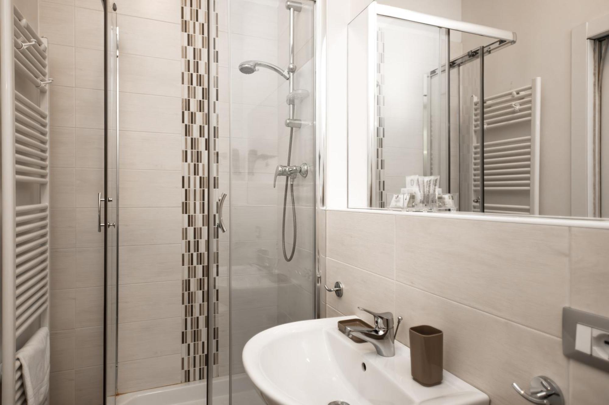 Il Tiro Rooms Болоня Екстериор снимка